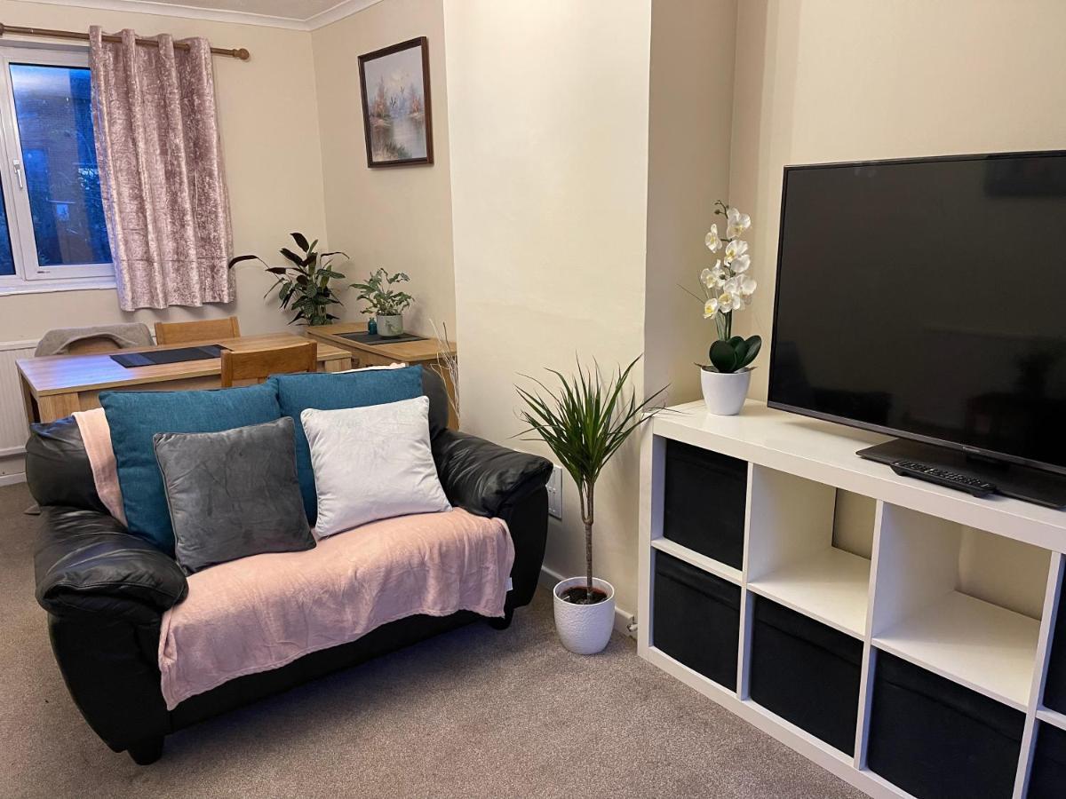 St Ives, King Bed Cosy Home, Parking, Fast Wi Fi Bagian luar foto