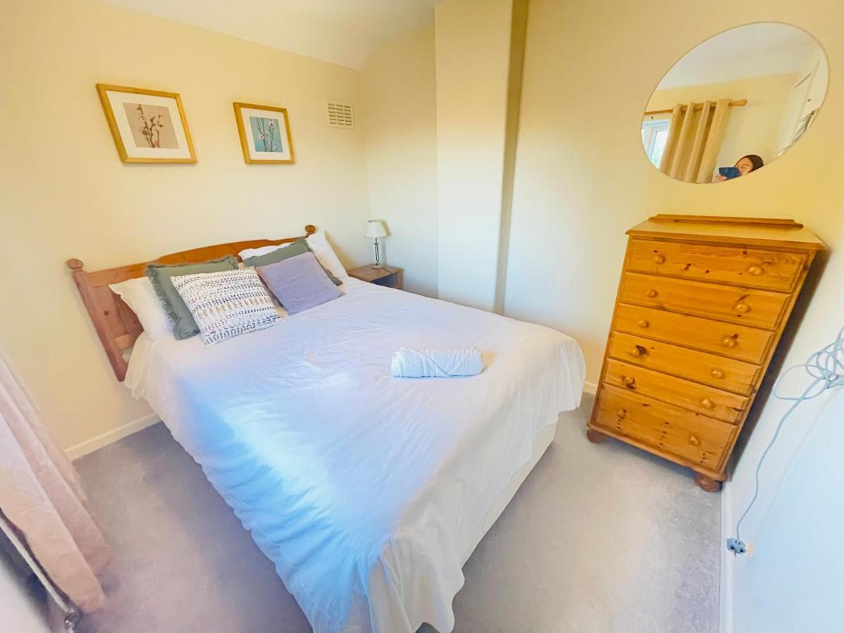 St Ives, King Bed Cosy Home, Parking, Fast Wi Fi Bagian luar foto